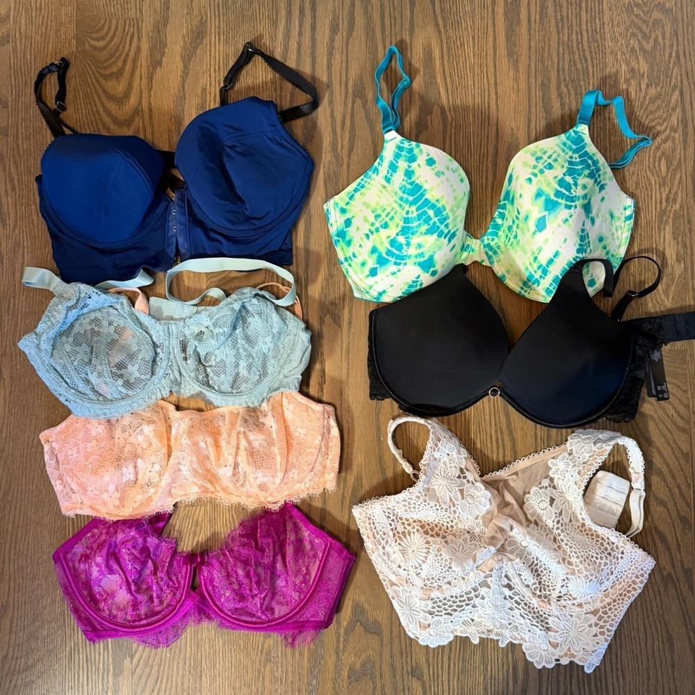 Victoria's Secret Multicolor Bra Collection - Picture 2 of 7